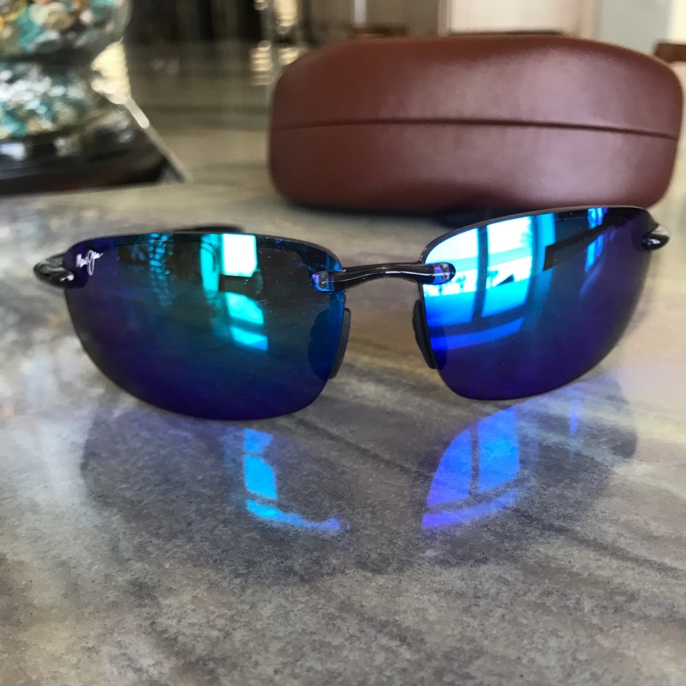New Maui Jim Ho’okipa w case